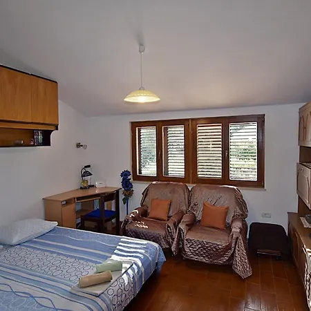 Gortan Cove - Mare - Perfect Location Apartment