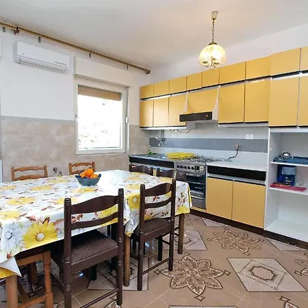 Gortan Cove - Mare - Perfect Location Apartment Pula