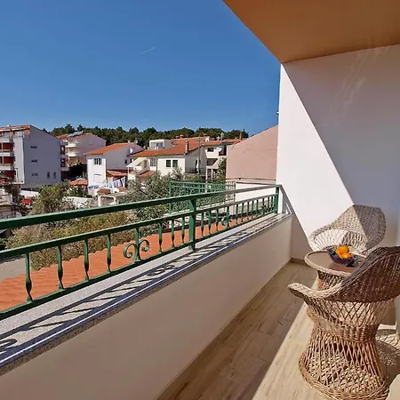 Gortan Cove - Mare - Perfect Location *